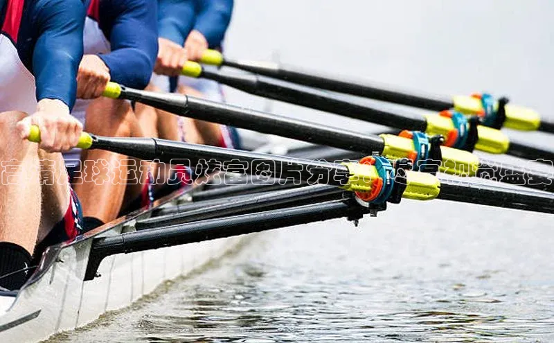 星空综合体育APP下载百度游戏高清足球运动员炫富图片分享：尽享视觉盛宴